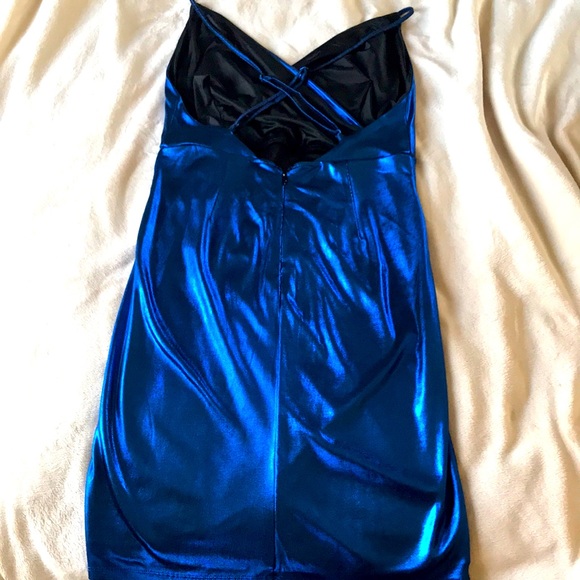 Guess Metallic Ruched mini - Picture 3 of 5